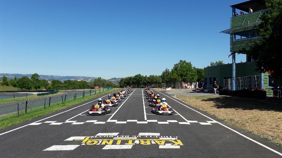 Karting Plus - Un circuit international dans l'Aveyron