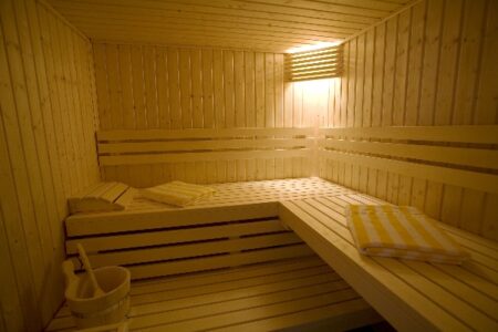Sauna - HOTEL LA RIVIERE