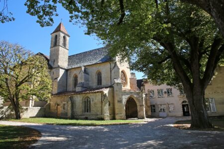 Visite guidée sensorielle de la chartreuse Saint-Sauveur